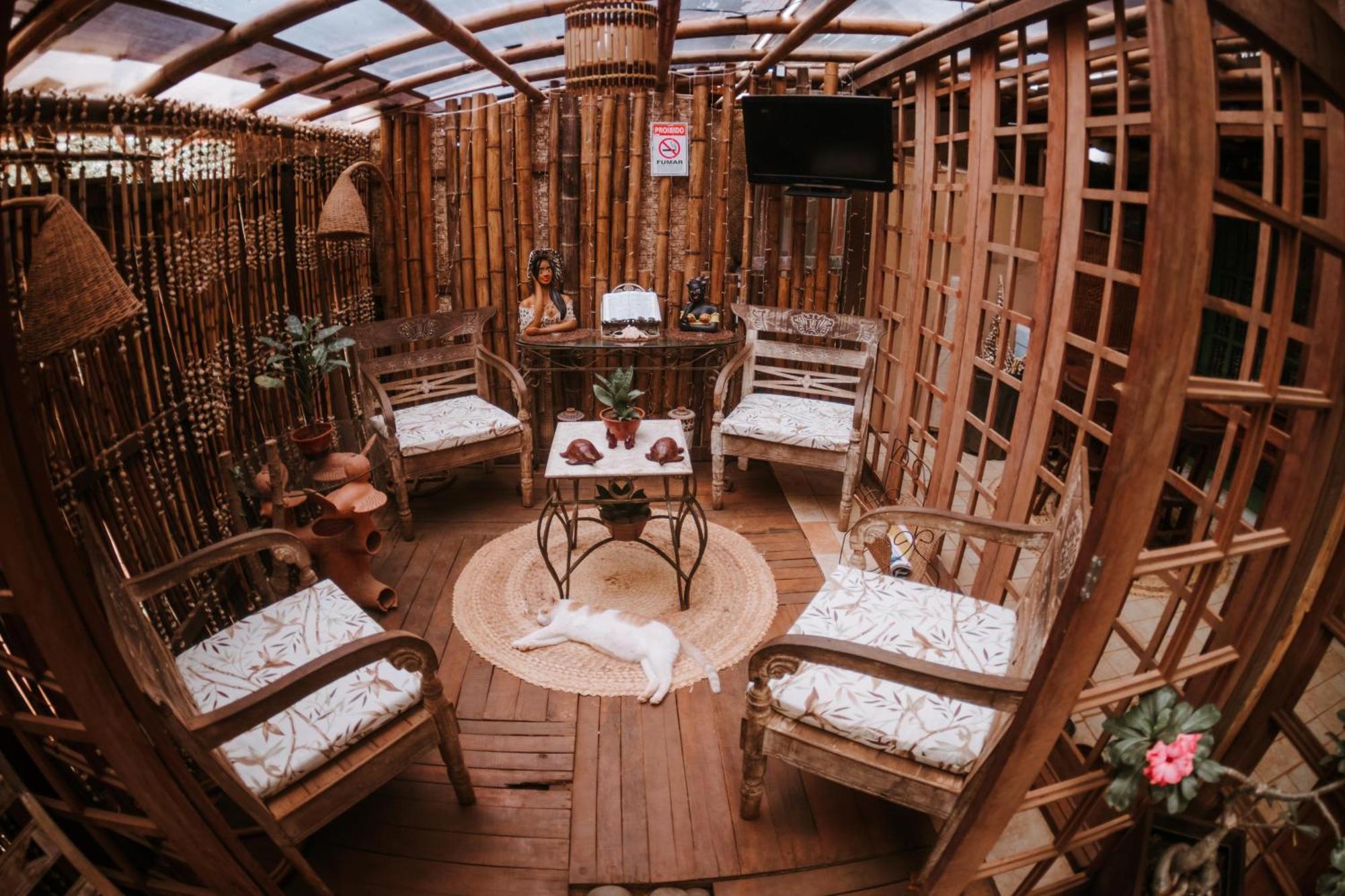 Doce Lar Hostel Noronha Фернанду-ди-Норонья Экстерьер фото