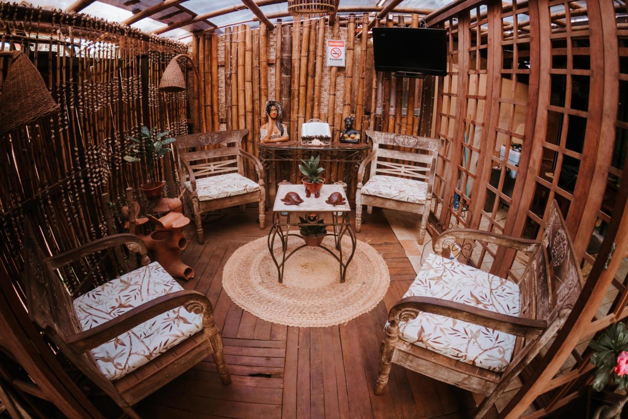 Doce Lar Hostel Noronha Фернанду-ди-Норонья Экстерьер фото